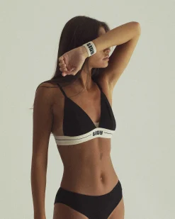 LIVY Houx Triangle Doux Noir Flash Sale